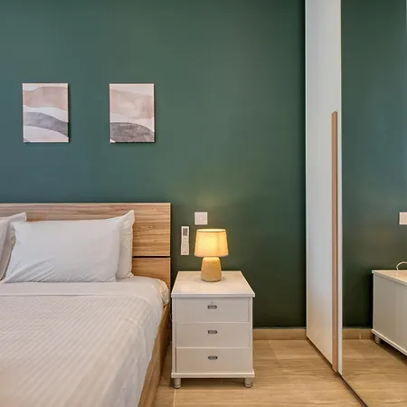 Elegant And Bright One Bedroom In Location Afre1-1 *